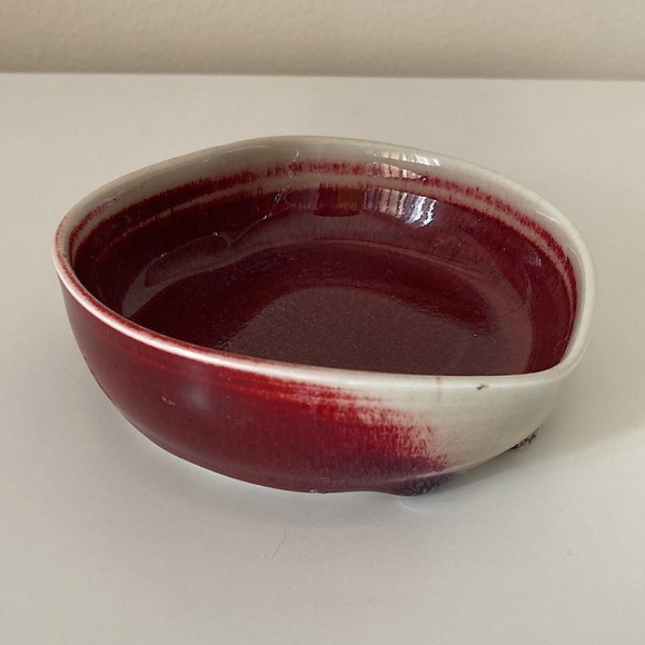 Heart shaped Studio Pottery Signed Trinket Dish Decorative Bowl Valentine Love - Picture 7 of 11